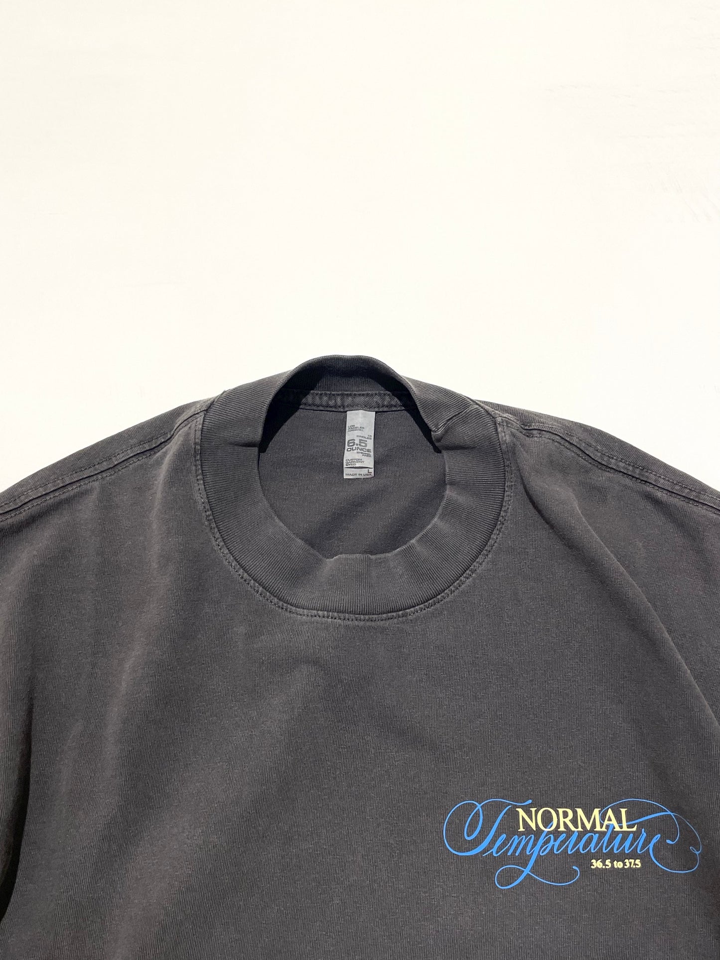 Normal Temperature 6.5oz Cali Script S/S Crew Neck T-Shirt