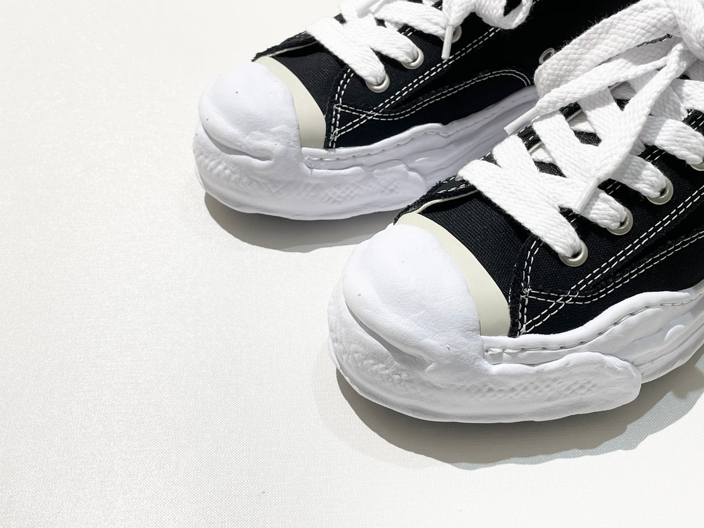 Maison Mihara Yasuhiro OG Sole Sneaker - Hank