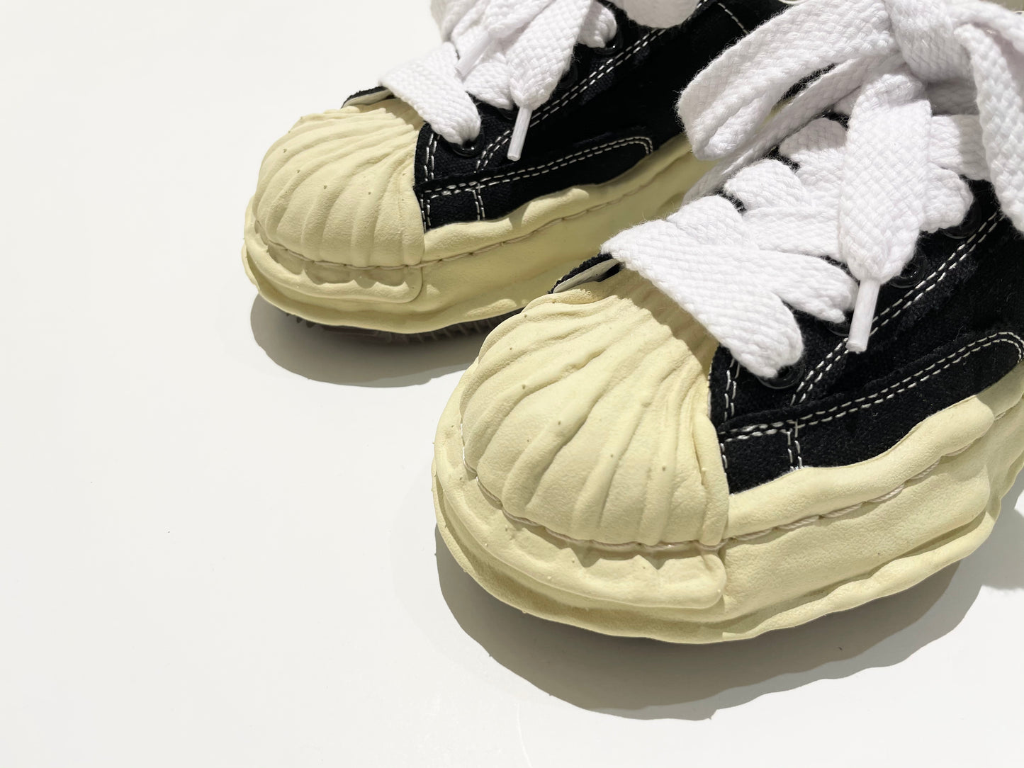 Maison Mihara Yasuhiro VL OG Sole Sneaker - Blakey