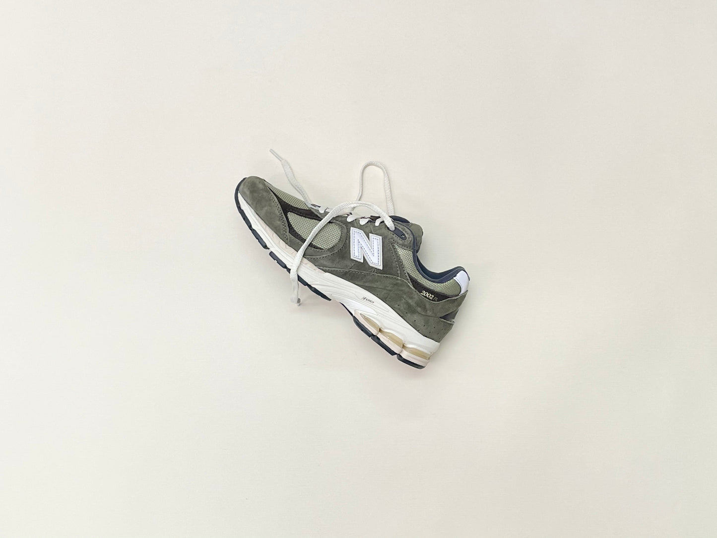 New Balance M2002RHN