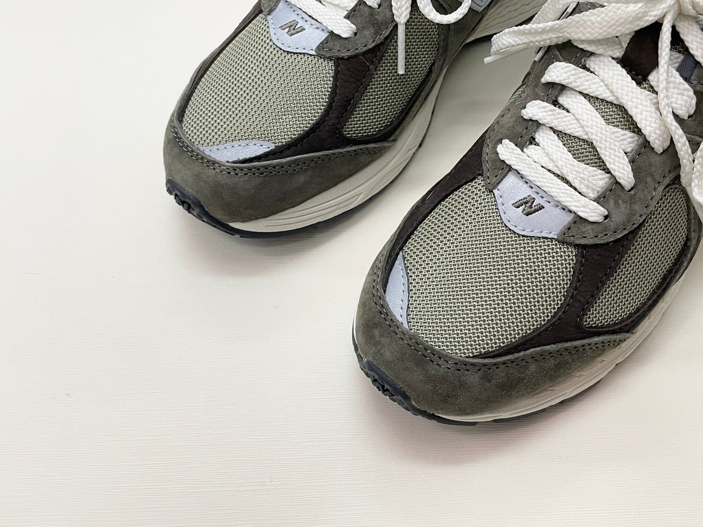 New Balance M2002RHN