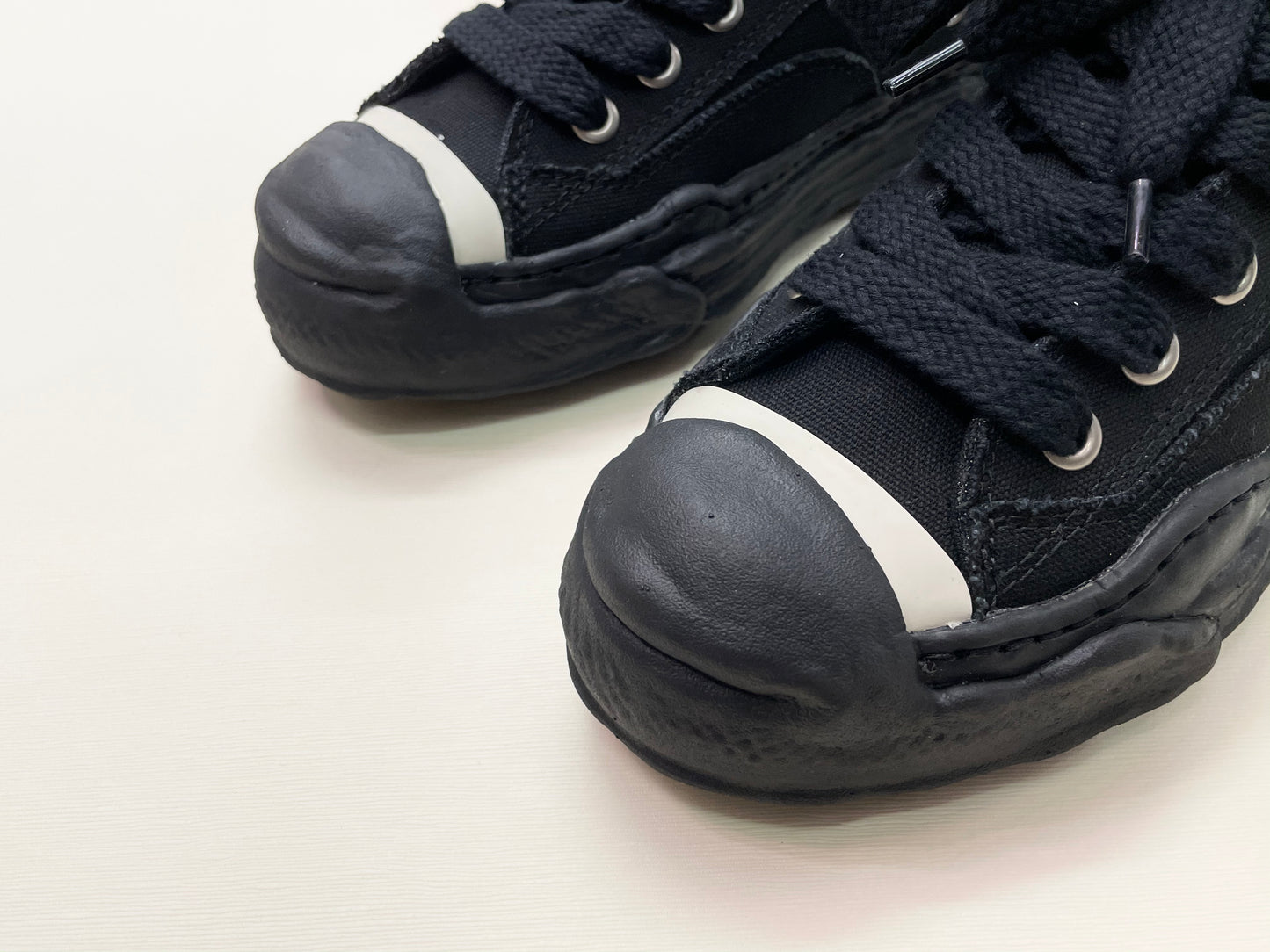 Maison Mihara Yasuhiro OG Sole Sneaker - Hank