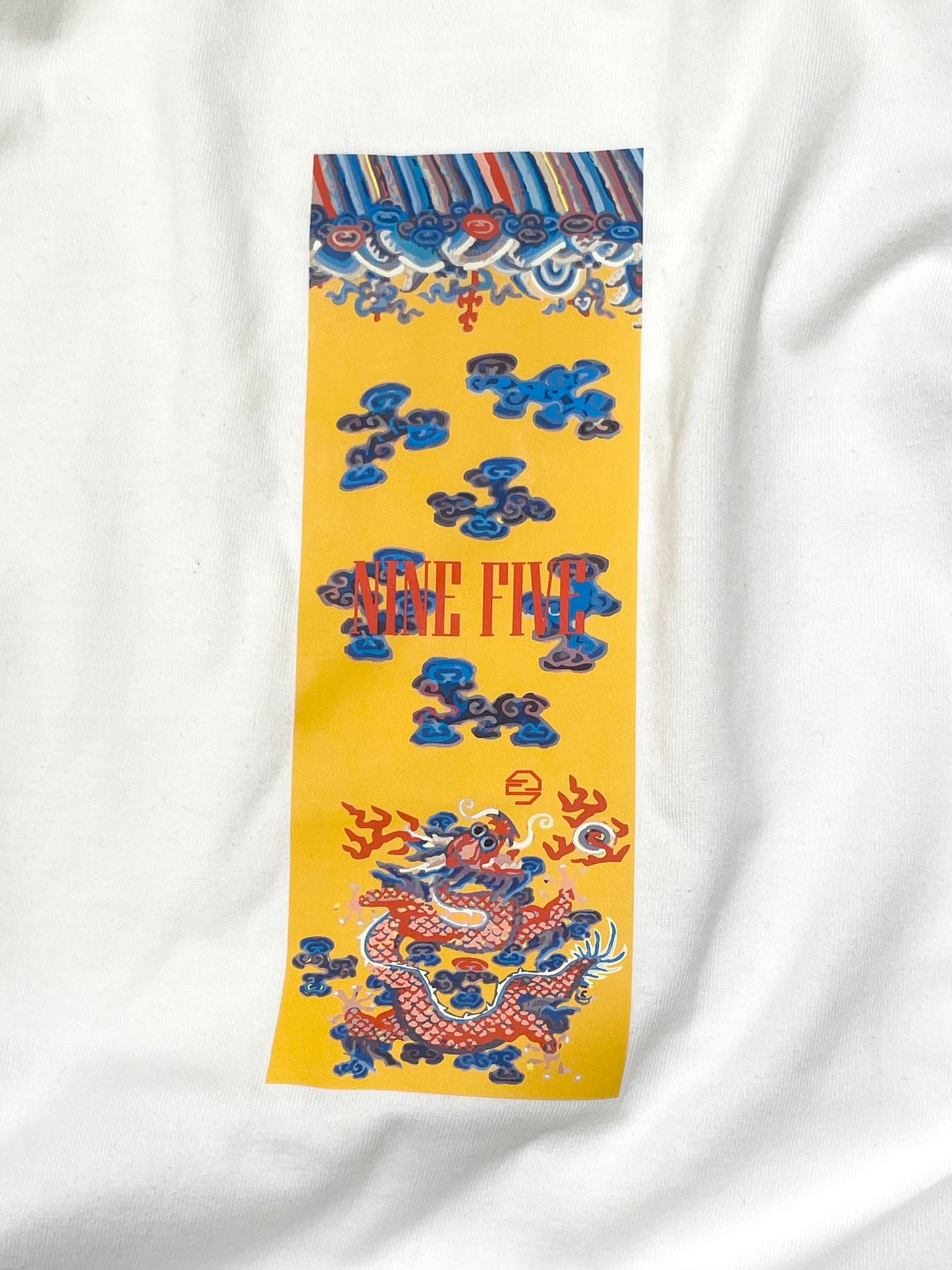 Nine Five Dragon Print S/S T-Shirt