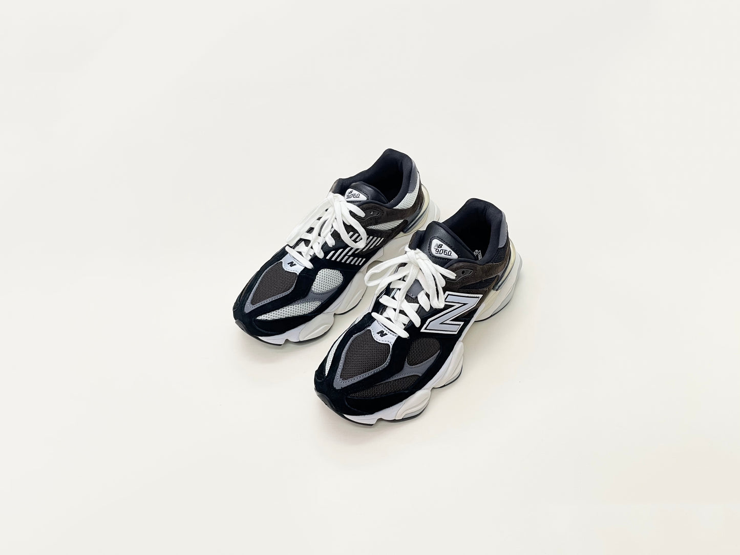 New Balance U9060BRN