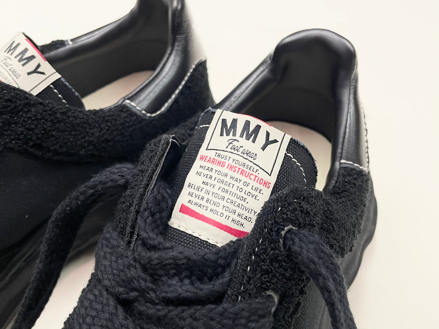 〖 Special Order 〗Maison Mihara Yasuhiro OG Sole Chenille Emb Sneaker - Blakey